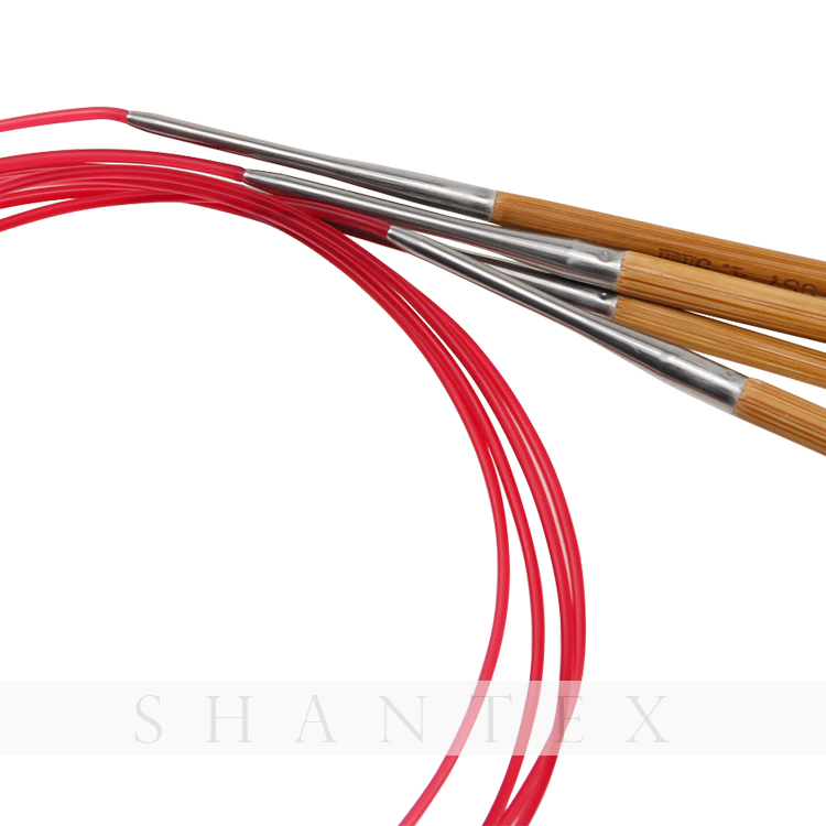 I ferri da maglia circolari di bambù carbonizzati tubo rosso hanno messo per filato per maglieria a mano